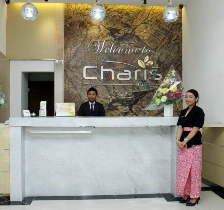 Charis Hotel (instagram.com/charishotelkediri)