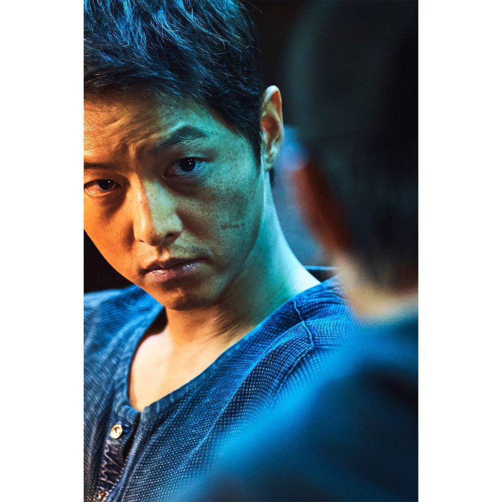 Song Joong Ki di film Hopeless (instagram.com/plusm_entertainment)