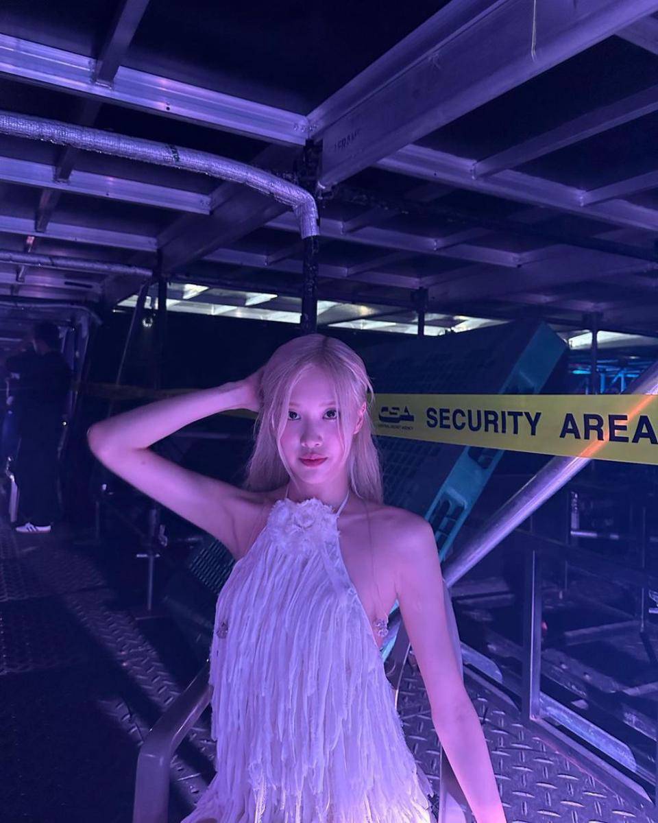 Rosé di BORN PINK FINALE IN SEOUL (instagram.com/roses_are_rosie)