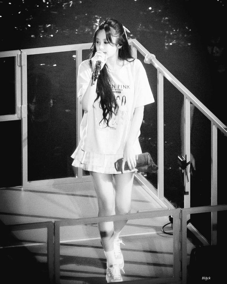 Jennie di BORN PINK FINALE IN SEOUL (instagram.com/jennierubyjane)