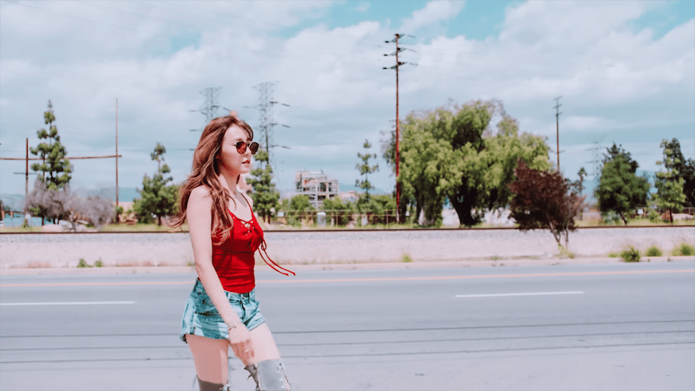 Cuplikan MV Tiffany 'I Just Wanna Dance' (youtube.com/@SMTOWN)