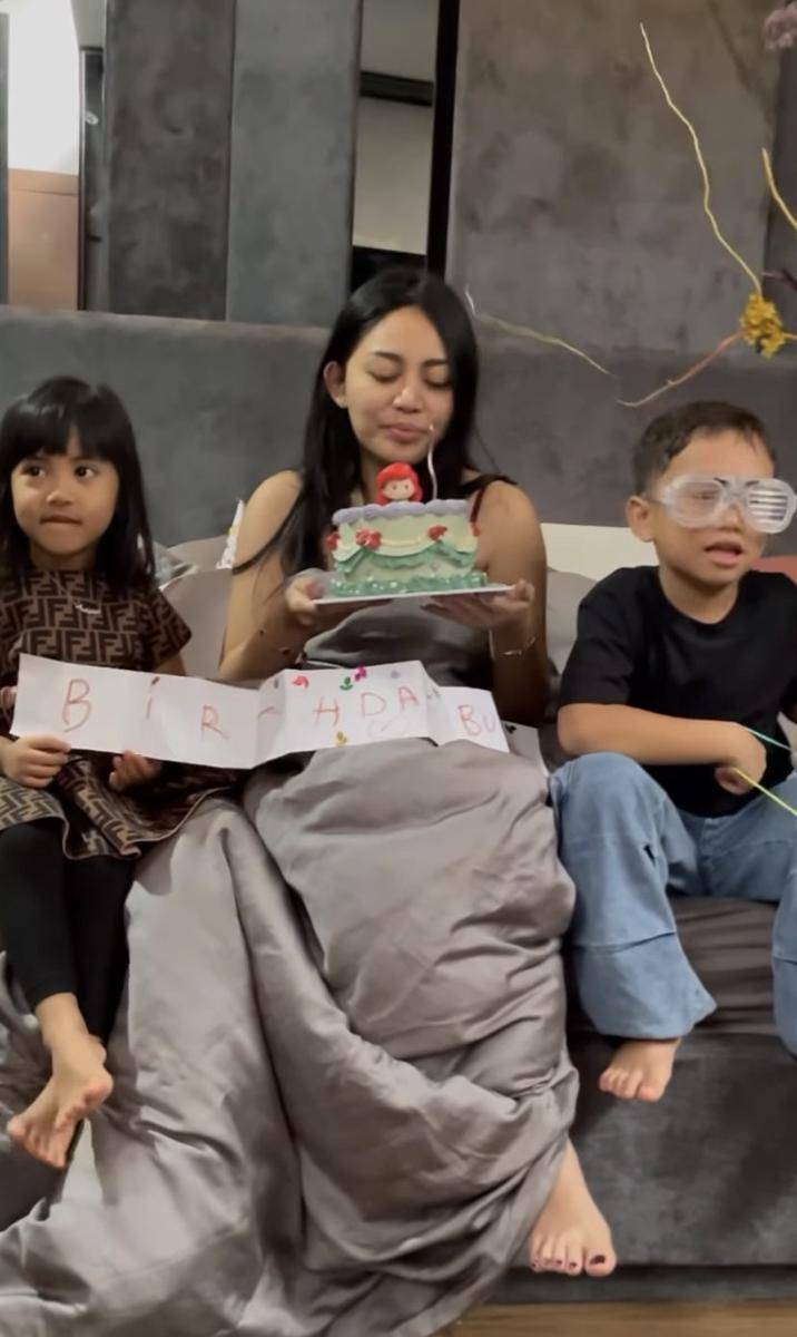 potret Xabiru dan Chava siapkan kejutan ulang tahun Rachel Vennya (Instagram.com/vienstasman)