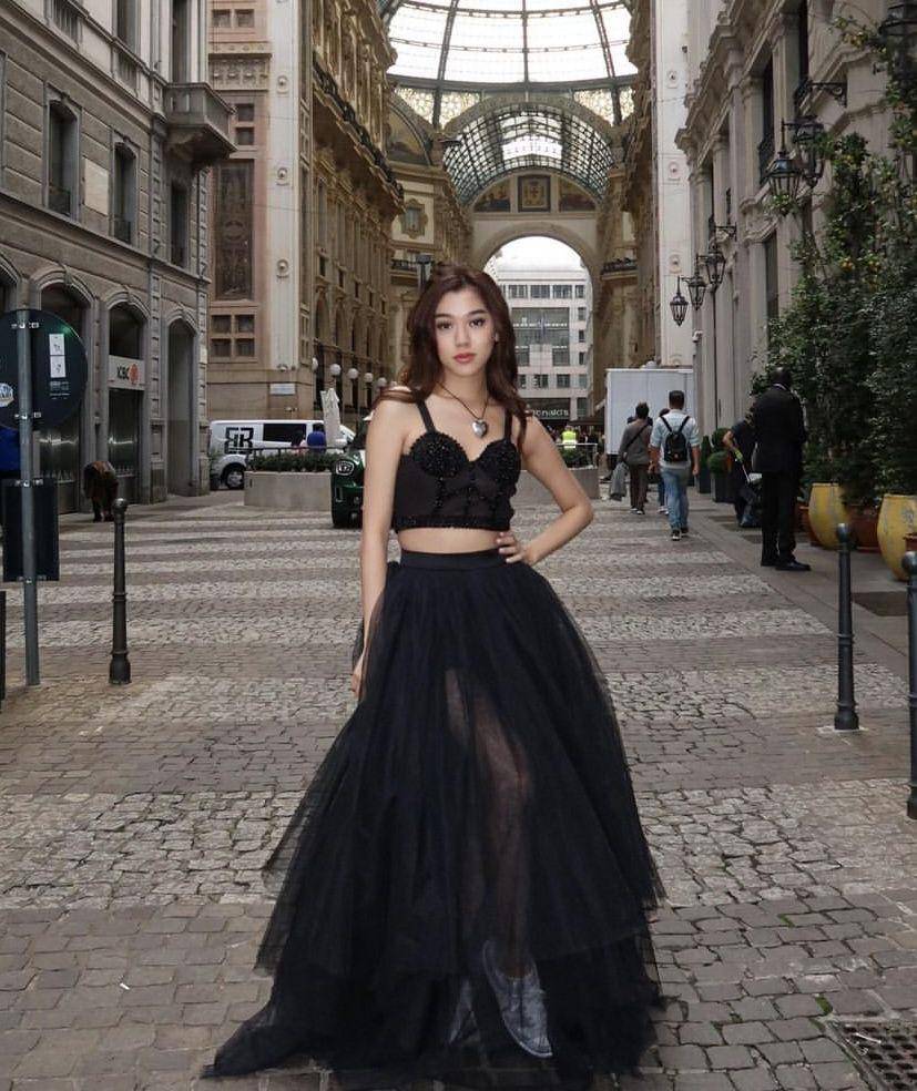 Gabriella Ekaputri di Milan Fashion Week SS24 (instagram.com/gabriellaekaputri)