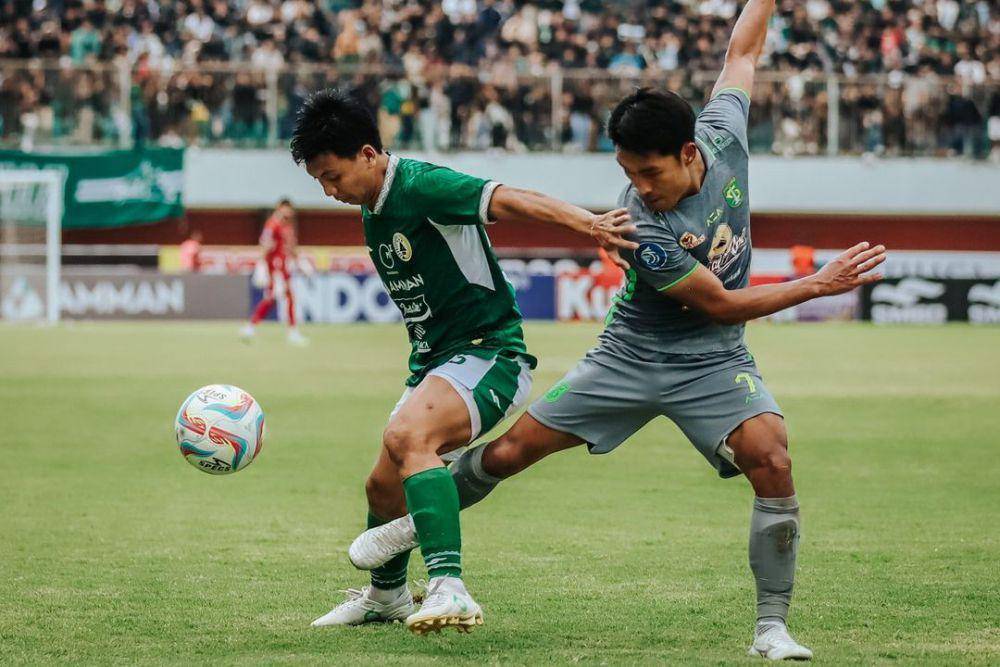 Persebaya Surabaya saat menghadapi PSS Sleman pada putaran pertama Liga 1 2023/2024. (instagram.com/pssleman)