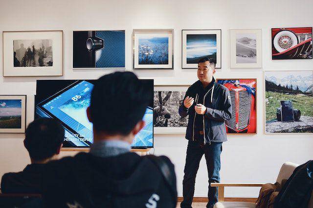 ilustrasi presentasi (pexels.com/祝 鹤槐)