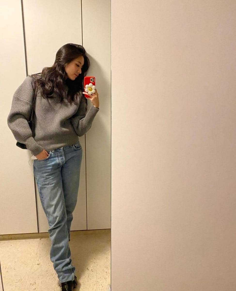 ide padu padan celana jeans ala Han Hyo Joo (instagram.com/hanhyojoo222)