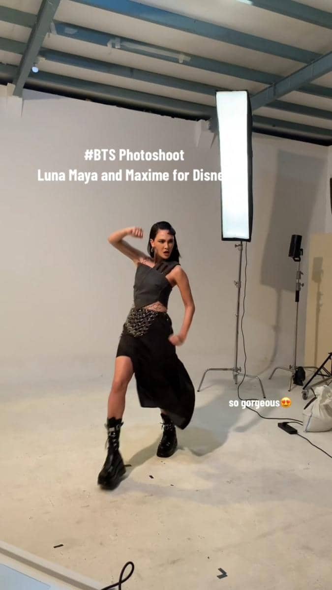 potret photoshoot Luna Maya dan Maxime Bouttier untuk Disney (tiktok.com/louisedaniella)