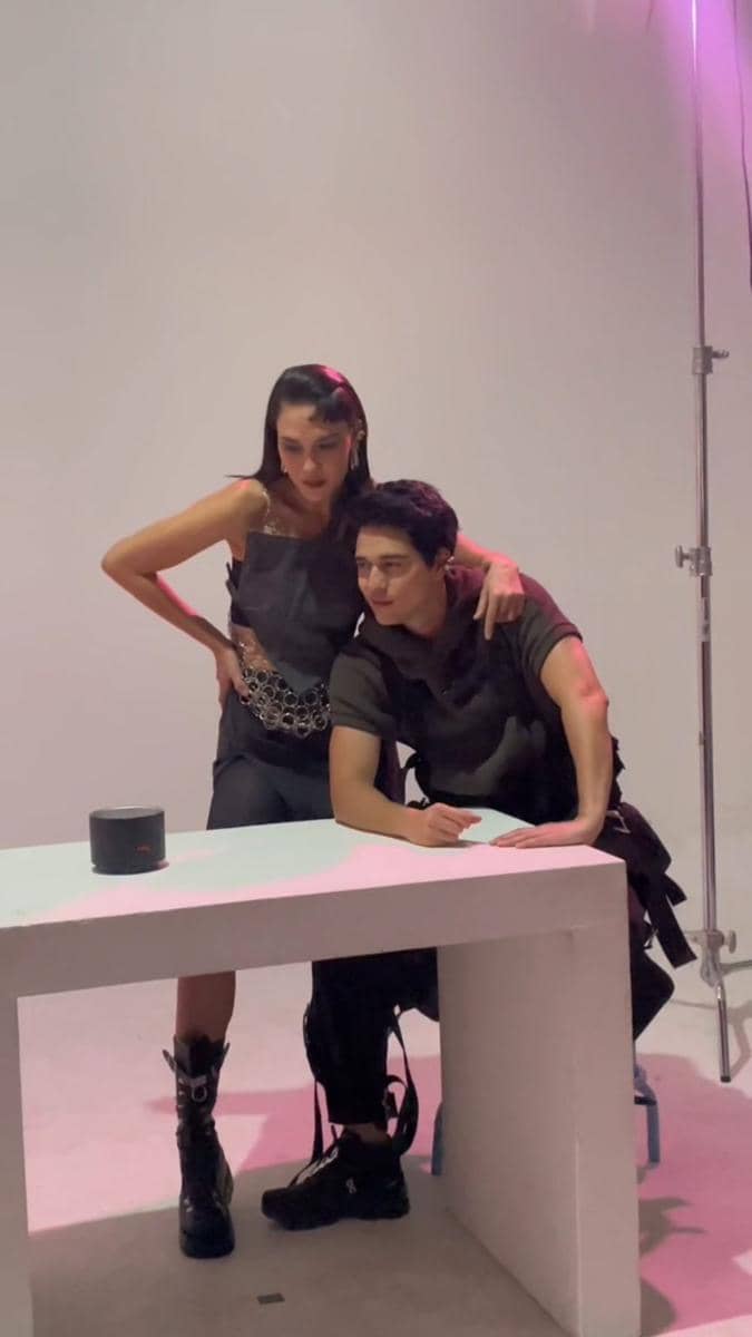 potret photoshoot Luna Maya dan Maxime Bouttier untuk Disney (tiktok.com/louisedaniella)