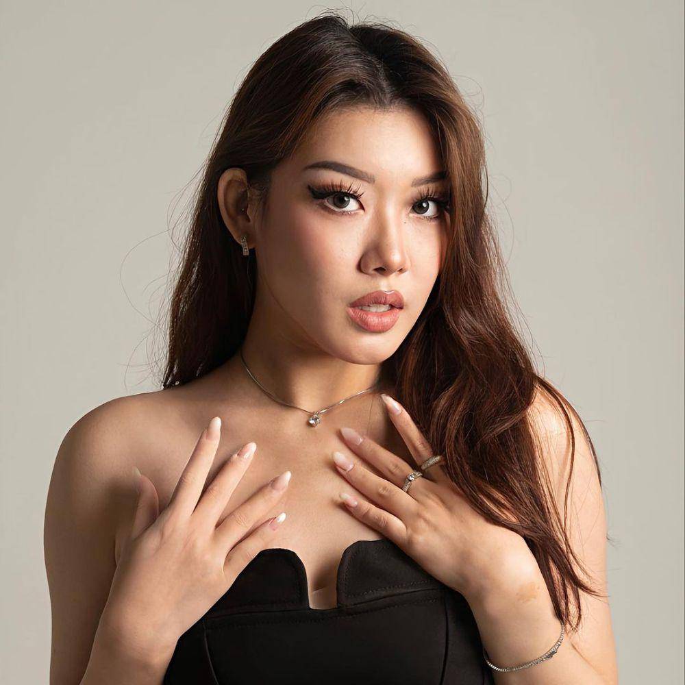Potret Menawan Miss Grand Singapura 2023 Jade Wu (Instagram.com/missgrandinternationalsg)