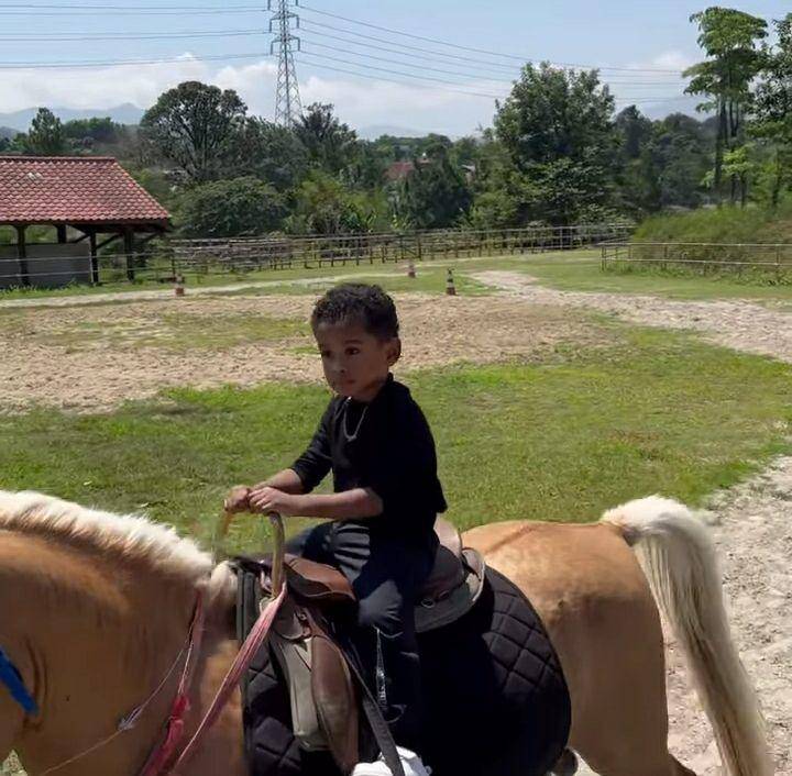 momen weekend Kimmy Jayanti bersama Dominic (instagram.com/kimmyjayanti)