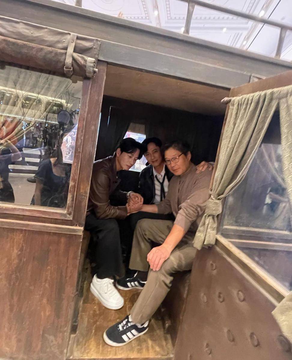potret di balik layar drama Song of the Bandits (instagram.com/holly608)