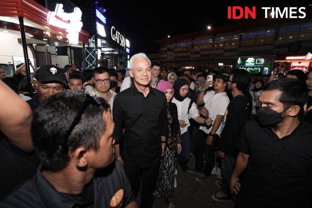 potret Ganjar Pranowo nonton Pestapora 2023 pada Minggu (24/9/2023) (IDN Times/Herkayanis)