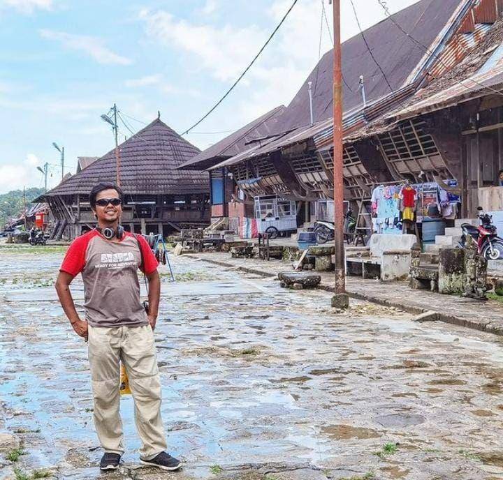 Yudha Pohan saat berada di Bawomataluo (Instagram.com/yudhapohan)