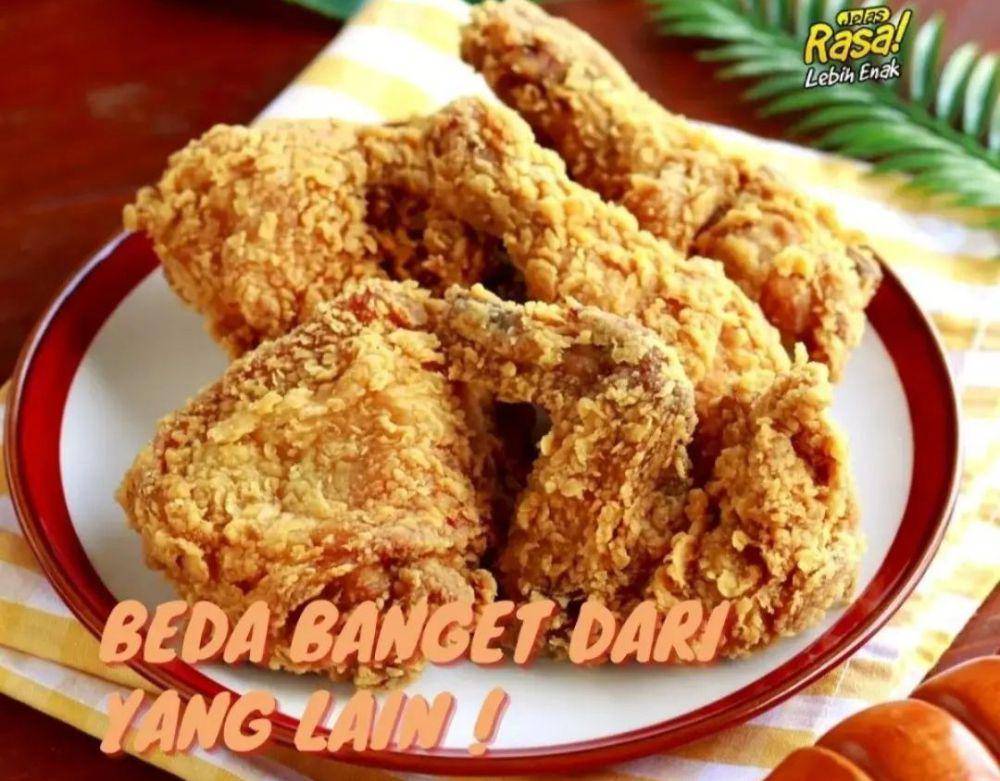 Hisana Fried Chicken (instagram.com/hisana_jember)