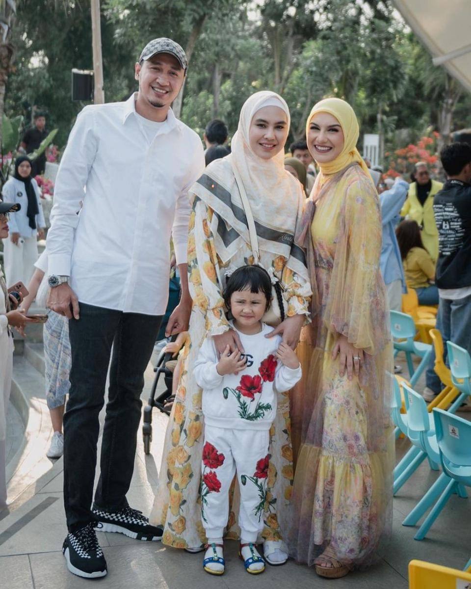 Gaya Artis di Ulang Tahun Anak Irish Bella (instagram.com/_irishbella_)