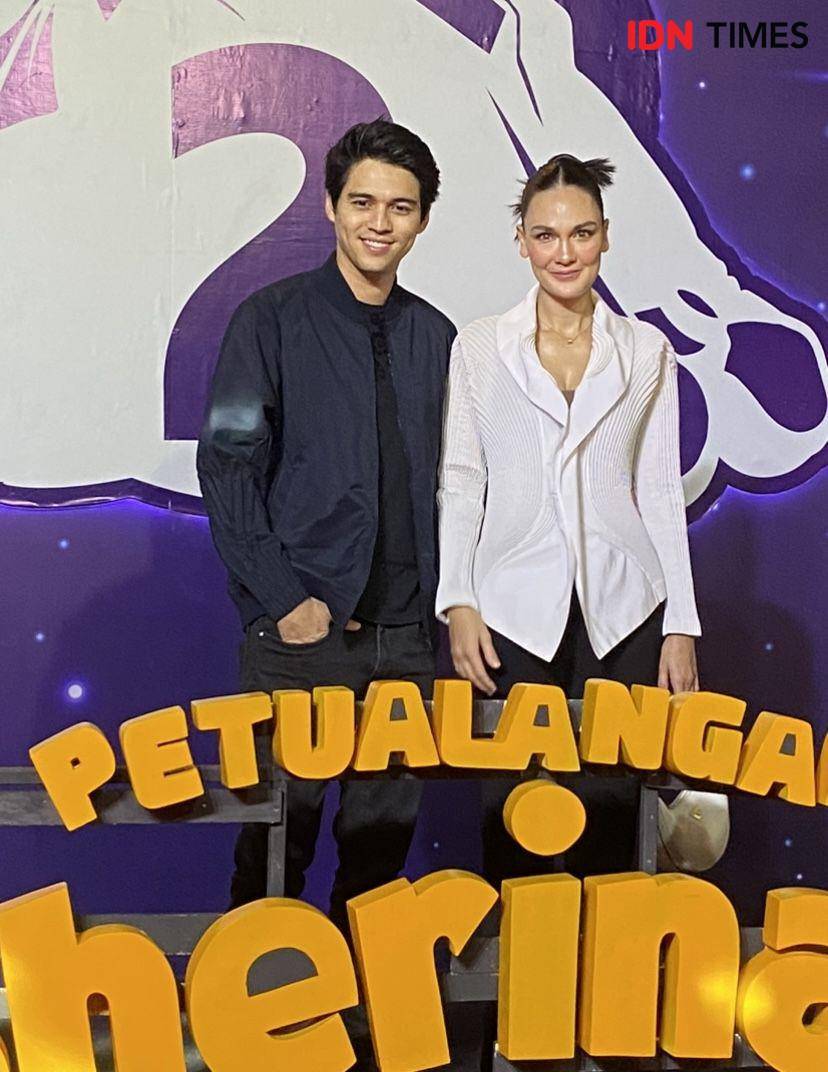 potret artis hadiri red carpet gala premiere film Petualangan Sherina 2 (Dok. IDN TIMES/Rani Asnurida)