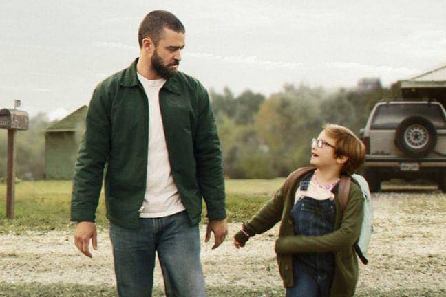 adegan dalam film Palmer (dok. Sidney Kimmel Entertainment/Palmer)