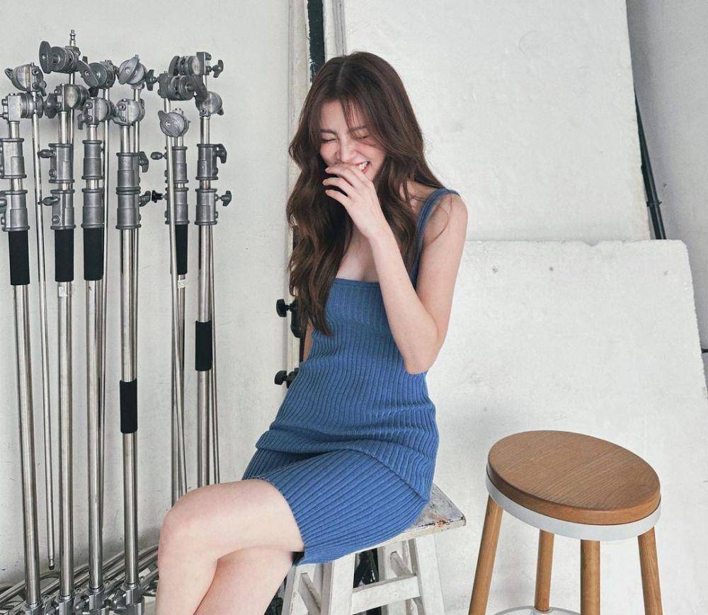 inspirasi dress polos ala Baifern Pimchanok (instagram.com/baifernbah)