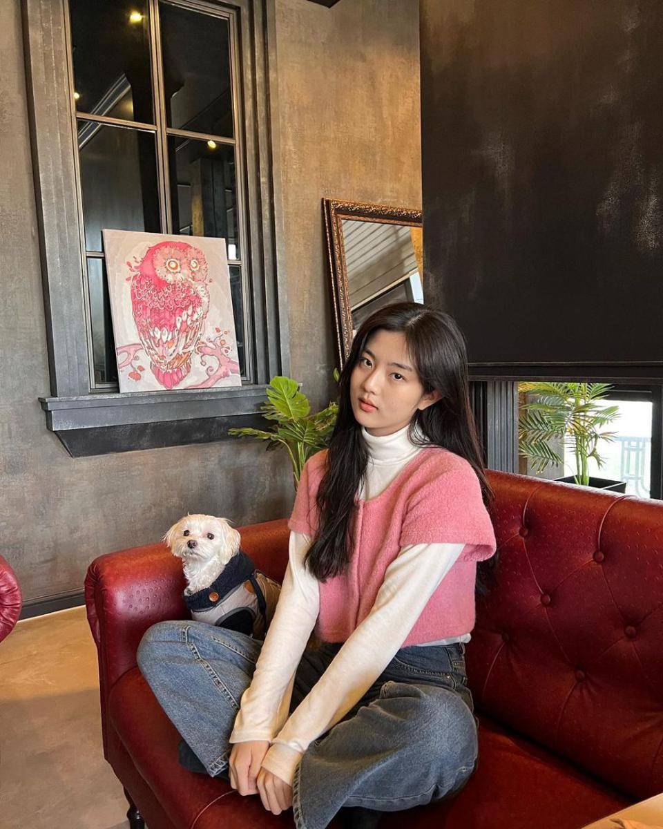 potret Shin Eunsoo (instagram.com/su1023_)