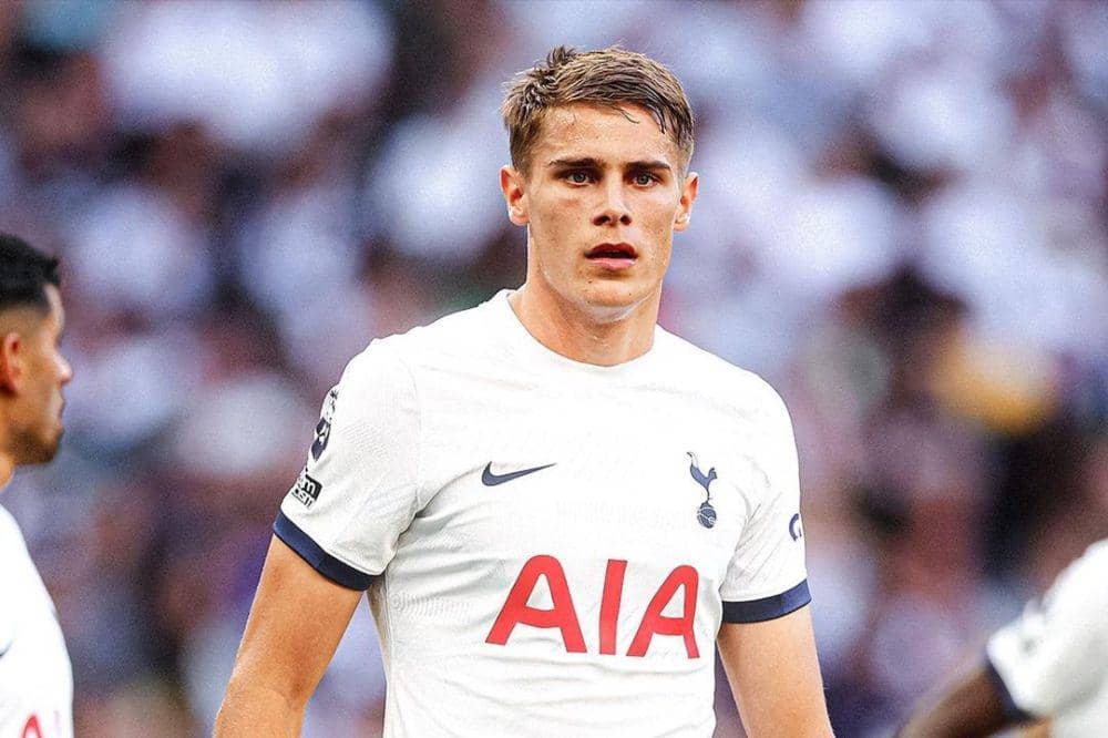 6 Bek Tengah Belanda yang Berkarier di EPL 2023/2024