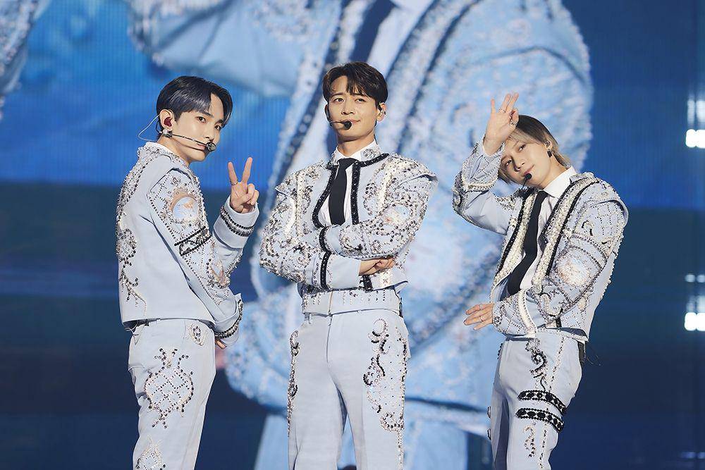 Key, Minho, dan Taemin di konser SHINee WORLD VI [PERFECT ILLUMINATION] 2023 (twitter.com/SHINee)