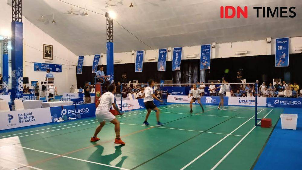 Pertandingan badminton jadi ajang cari bakat atlet pegawai PT. Pelindo (IDN Times/Eko Agus Herianto)