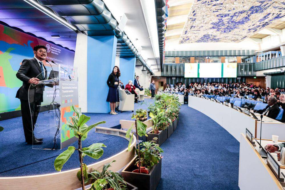 Mentan SYL menjadi salah satu pembicara dalam Global Conference on Sustainable Livestock Transformation. (Dok. Kementan)