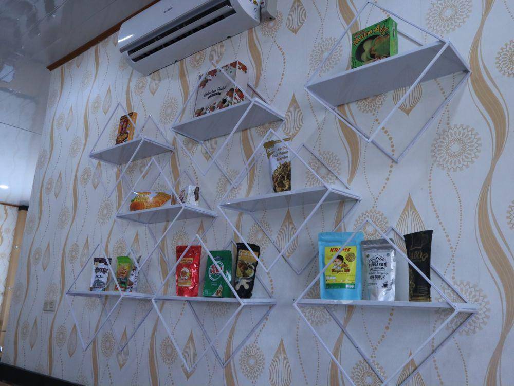 Macam contoh kemasan yang bakal diproduksi di rumah kemasan.