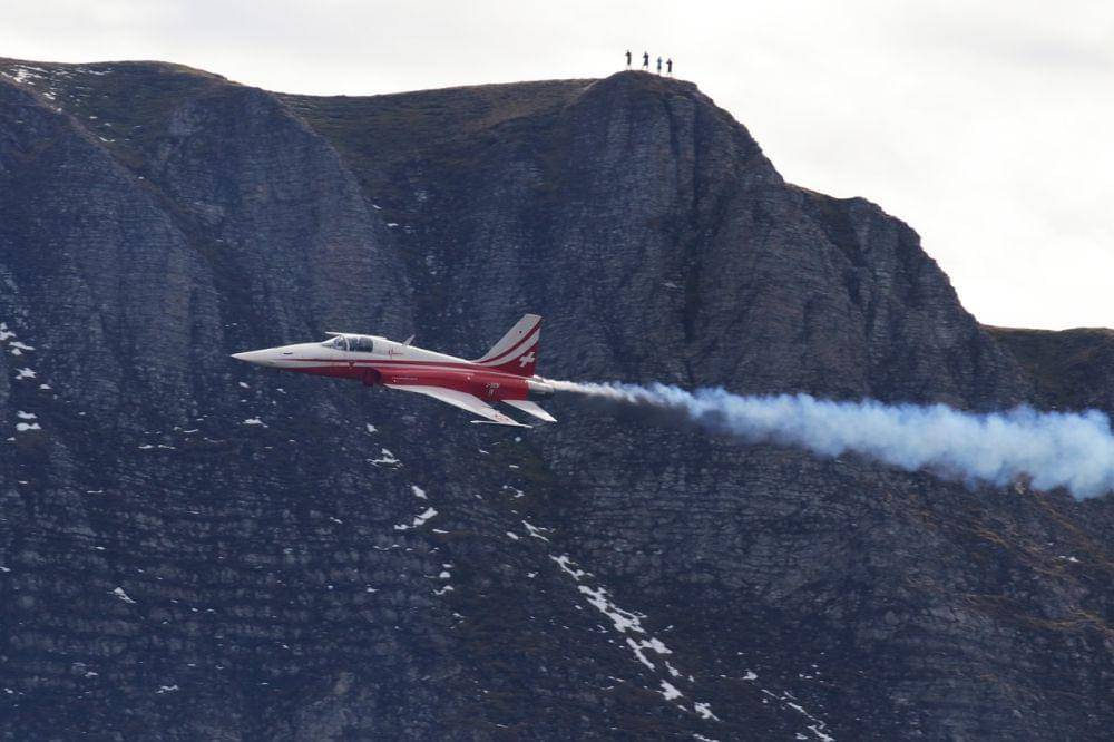 ilustrasi emisi pesawat terbang (pixabay.com/onkelglocke)