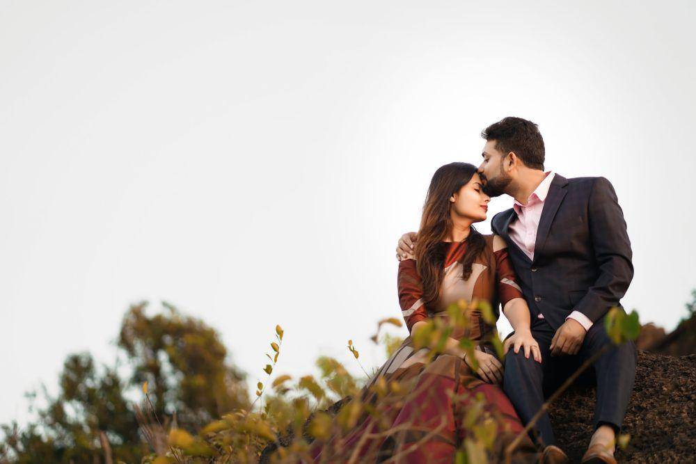 ilustrasi pasangan romantis (pexels.com/Subodh Bajpai)