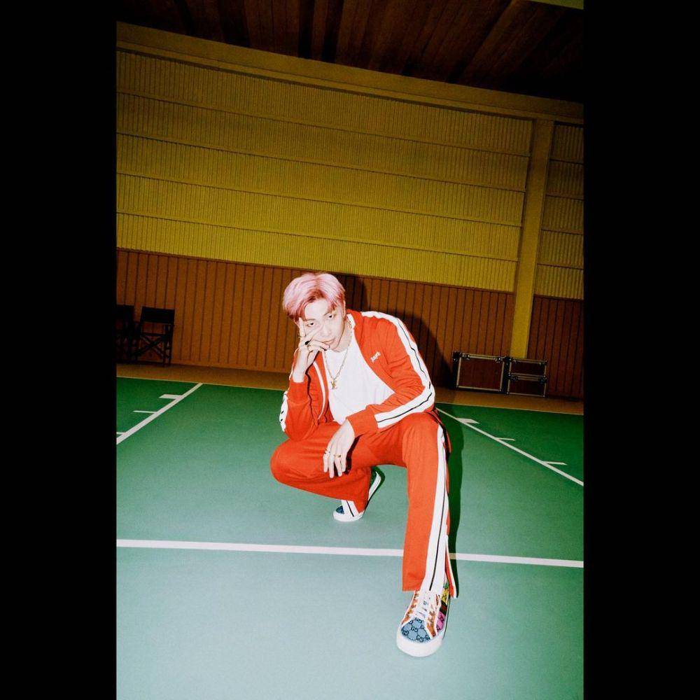 mix and match outer ala RM BTS (instagram.com/bts.bighitofficial)