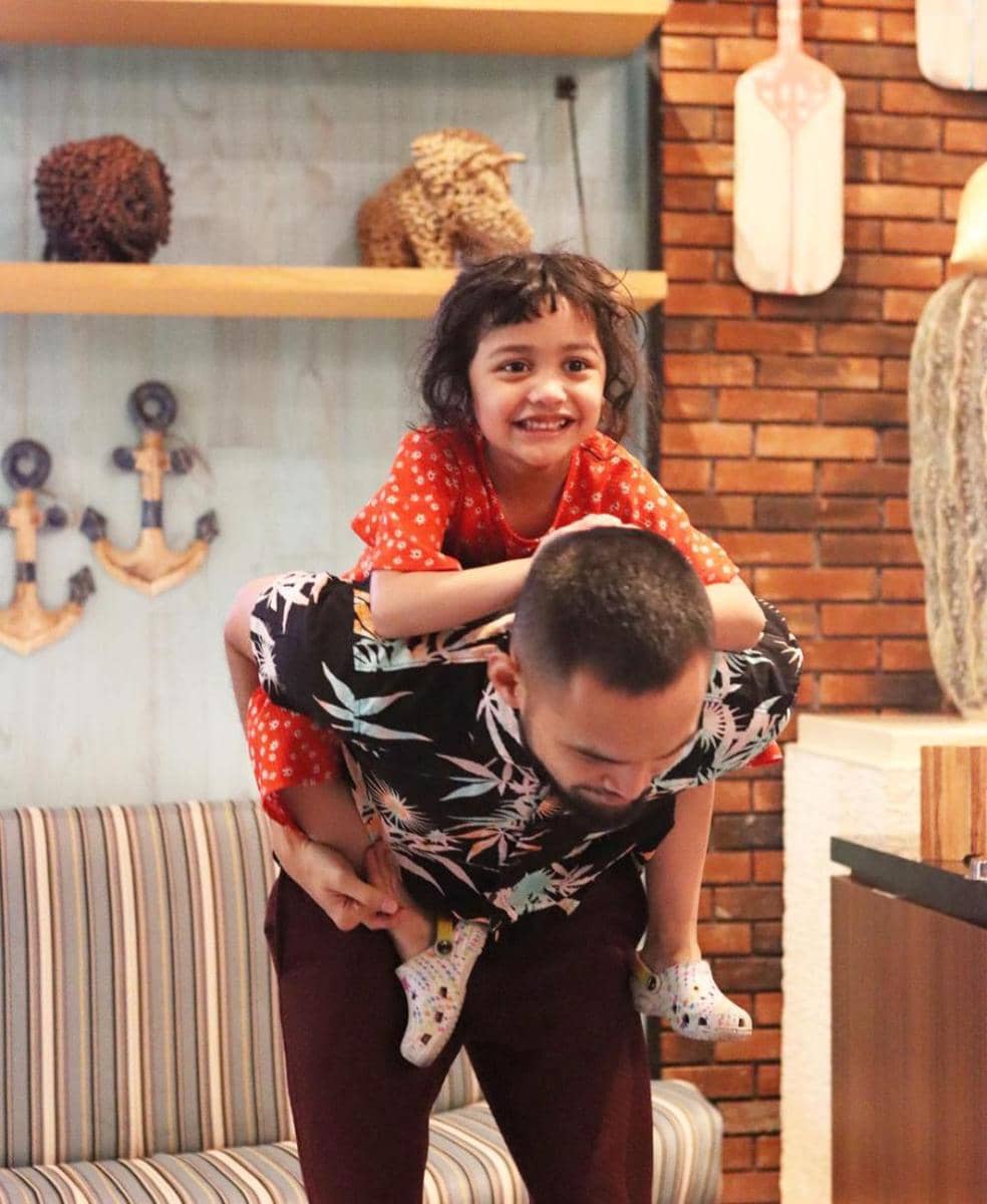 potret keluarga Teuku Wisnu (instagram.com/shireensungkar)