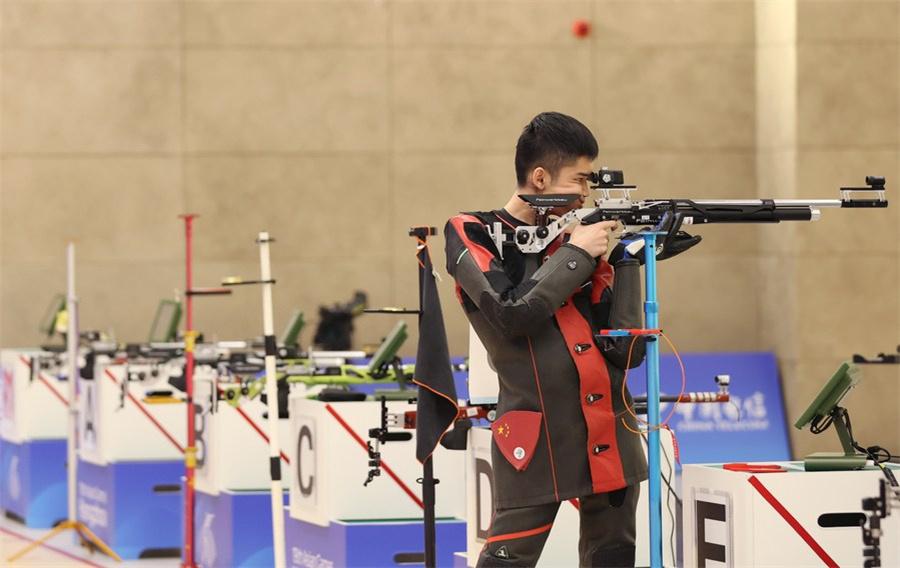 Atlet 18 Tahun Cetak Rekor Dunia di Asian Games 2022