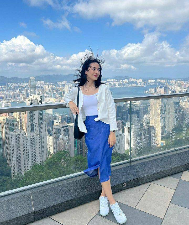 potret liburan Ersya Aurelia di Hong Kong (instagram.com/ersyaurel)