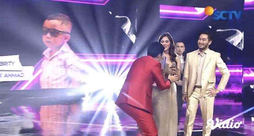 potret Aldi Taher di Infotainment Awards 2023 (youtube.com/SCTV)