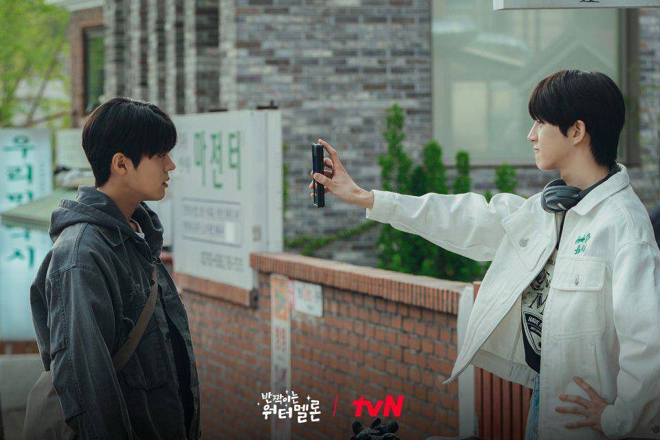 Bong Jae Hyun dalam still cuts Twinkling Watermelon (dok. tvN/Twinkling Watermelon)