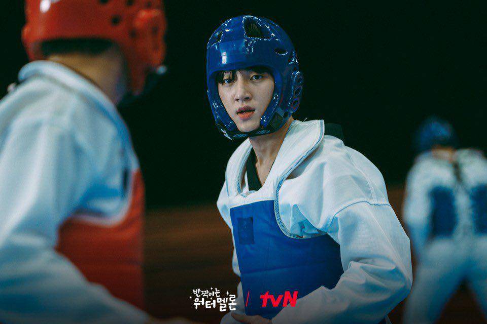 Bong Jae Hyun dalam still cuts Twinkling Watermelon (dok. tvN/Twinkling Watermelon)