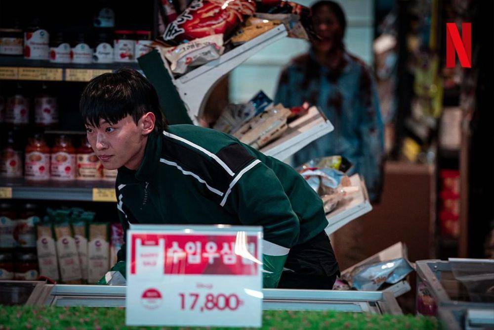 Zombieverse (instagram.com/netflixkr)