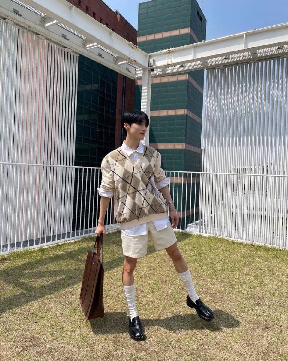 outer ala Chanhee THE BOYZ (instagram.com/official_theboyz)