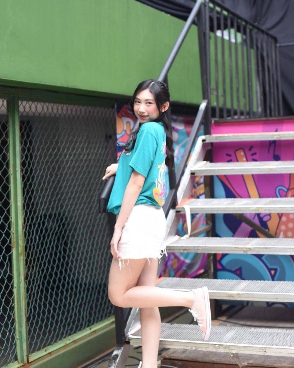 outfit kasual Jessie JKT48 (instagram.com/jkt48.jessi/)