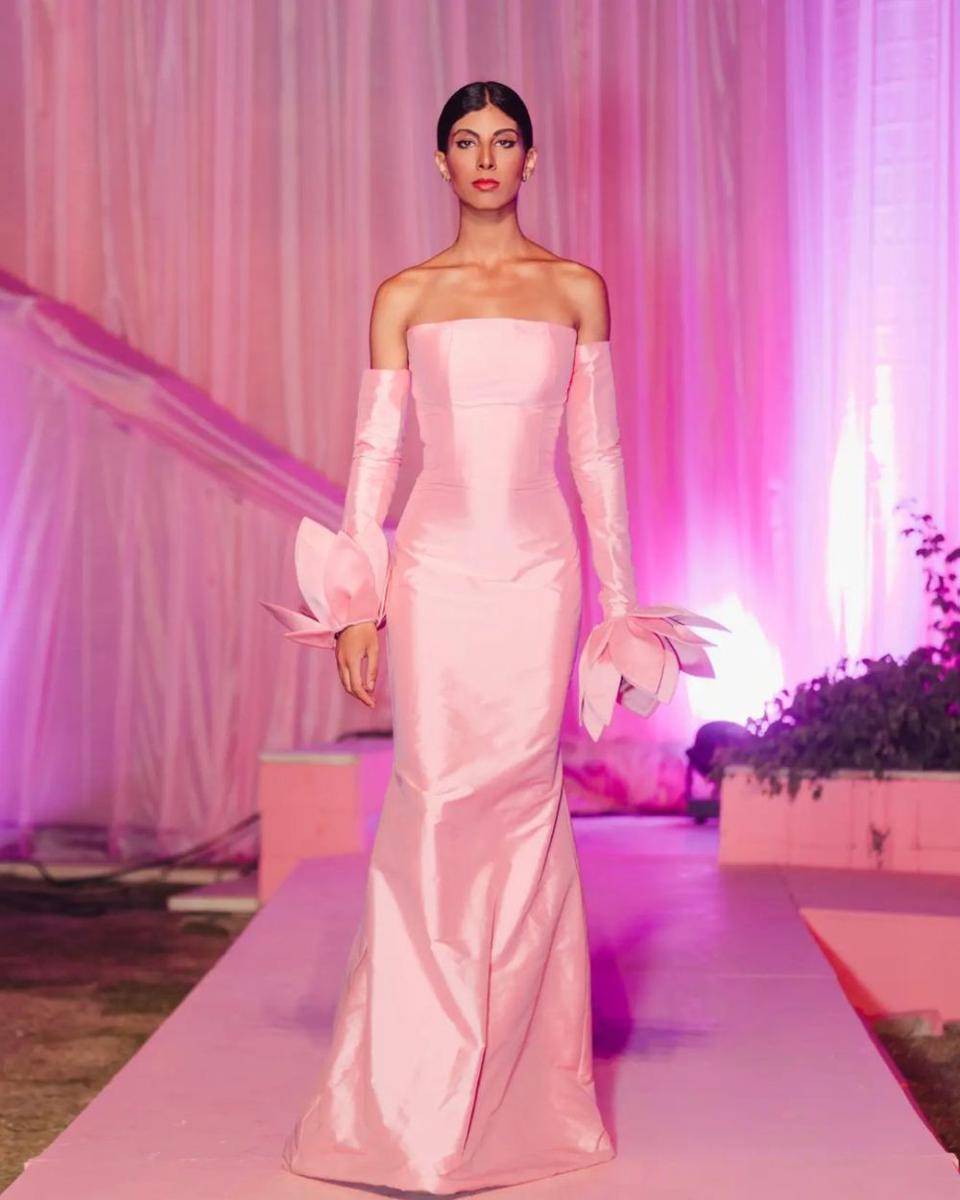 Potret Miss Universe Mesir 2023 Mohra Tantawy (Instagram.com/_mohraa)