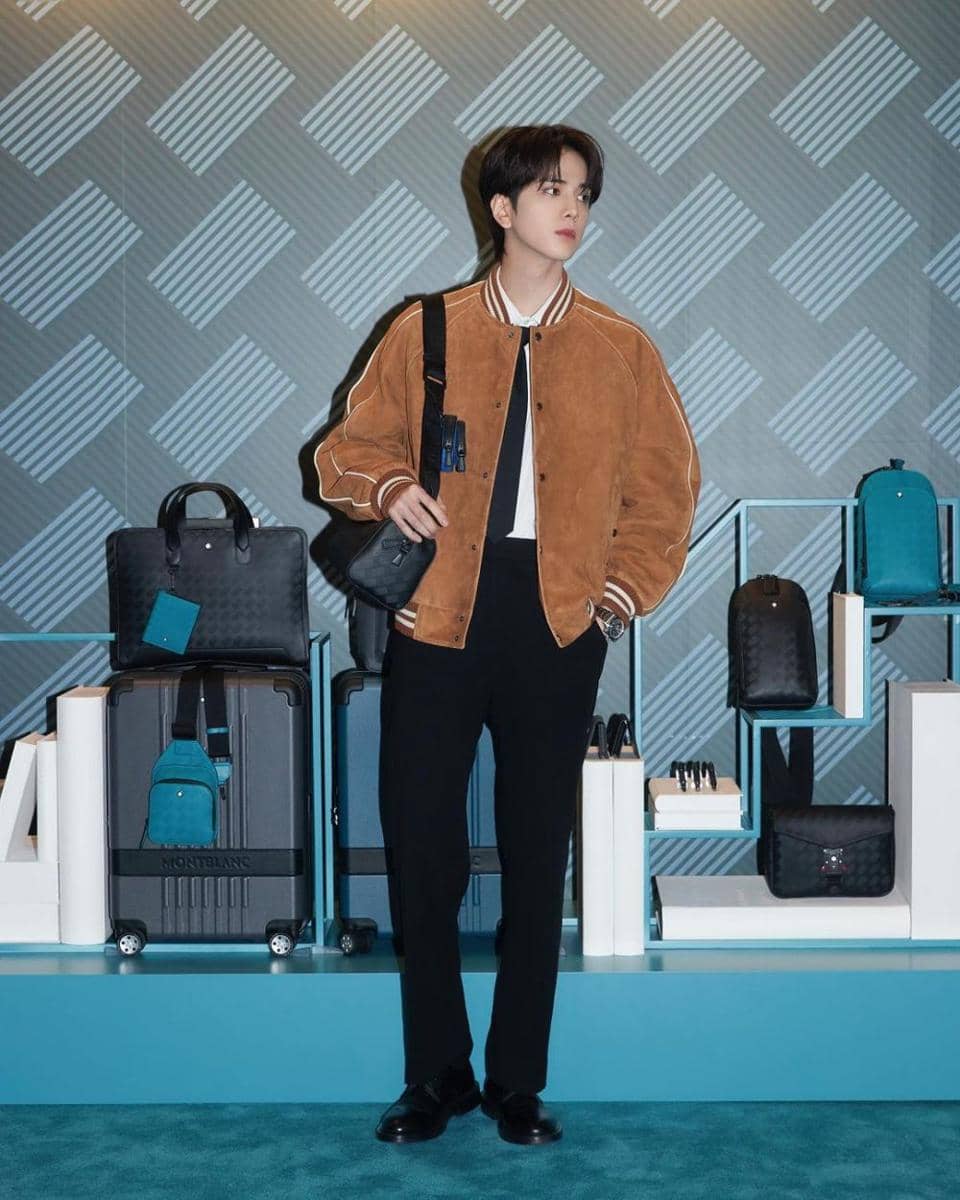 outer ala Younghoon THE BOYZ (instagram.com/official_theboyz)