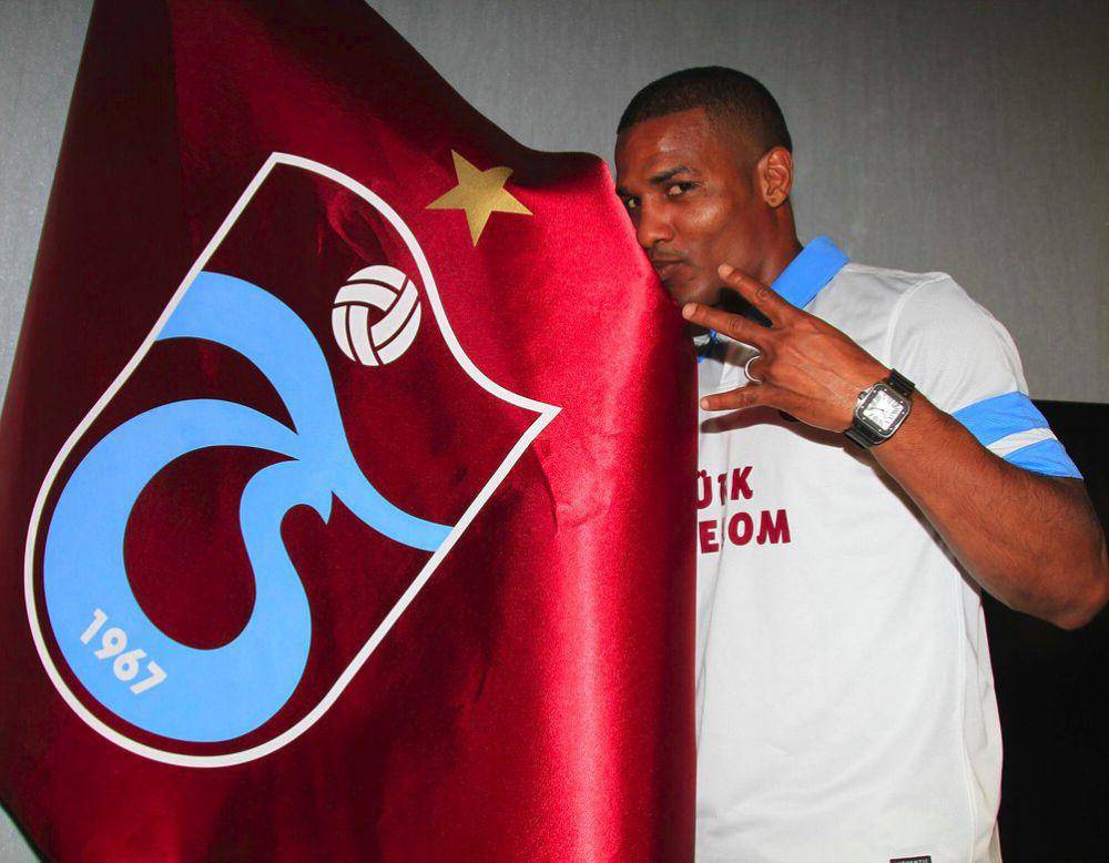 Florent Malouda (twitter.com/realflorentm)