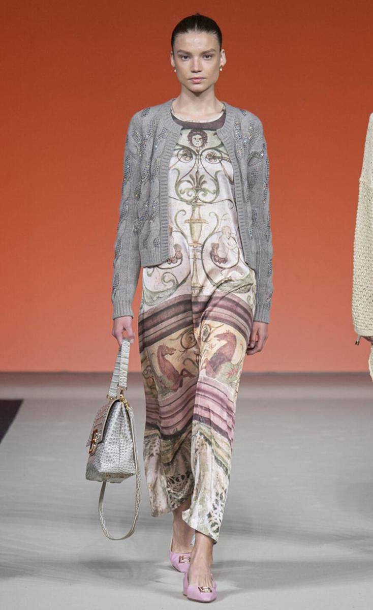 Koleksi Laura Biagiotti di Milan Fashion Week 2023 (dok. Alessandro Levati)