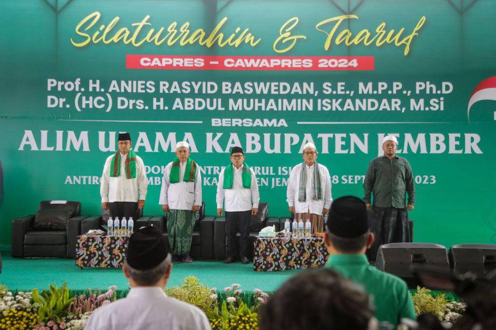 Anies-Cak Imin dalam kesempatan safari politik di Jember. dok. Istimewa.