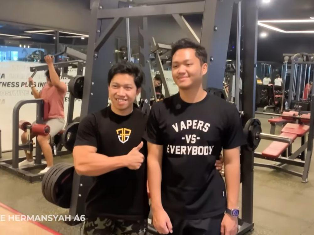 9 Momen Azriel ke Malang Cek Lokasi Fitness-nya, Buka Cabang Baru!