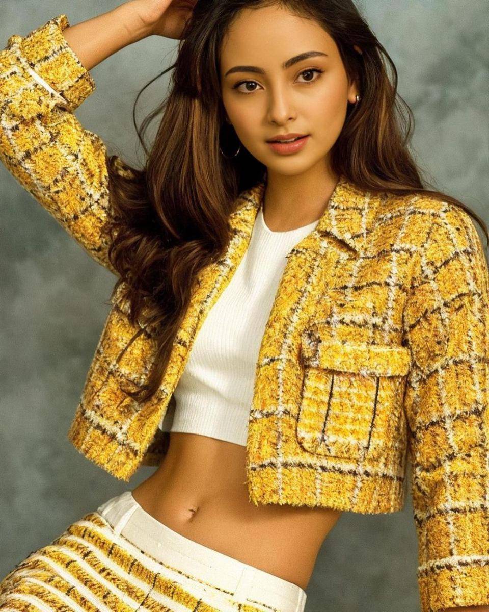 foto buku tahunan Valerie Tifanka versi AI (instagram.com/valtifanka)