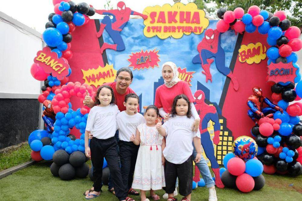 perayaan ulang tahun ke-8 Sakha, anak Pasha Ungu (instagram.com/adeliapasha)
