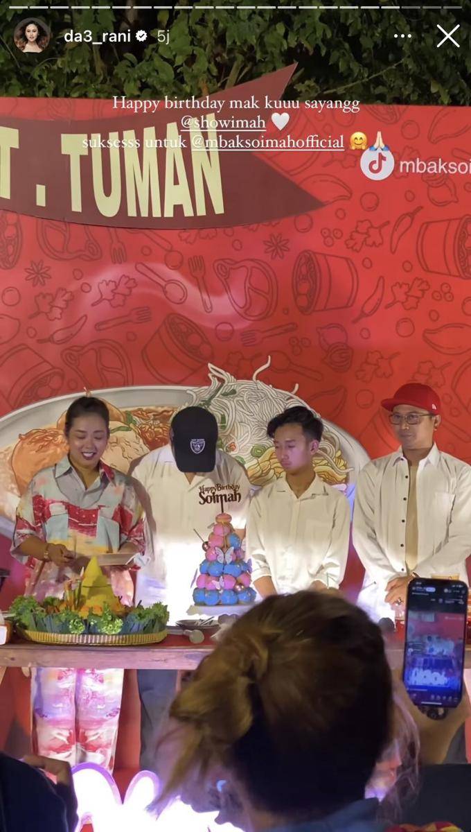 potret ultah ke-42 Soimah (Instagram.com/da3_rani)