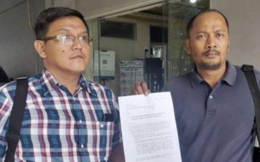 Warga Kota Medan mendatangi dan memberikan surat laporan kasus Erwin Siahaan (Dok. Istimewa)